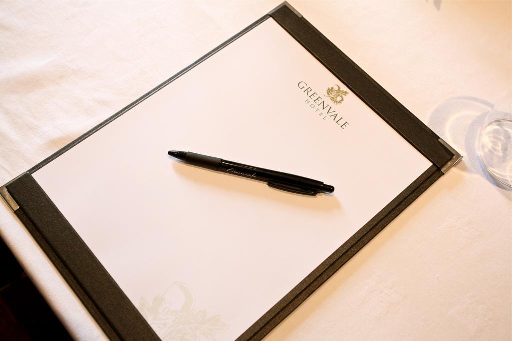 Greenvale Hotel คุกส์ทาวน์ ภายนอก รูปภาพ