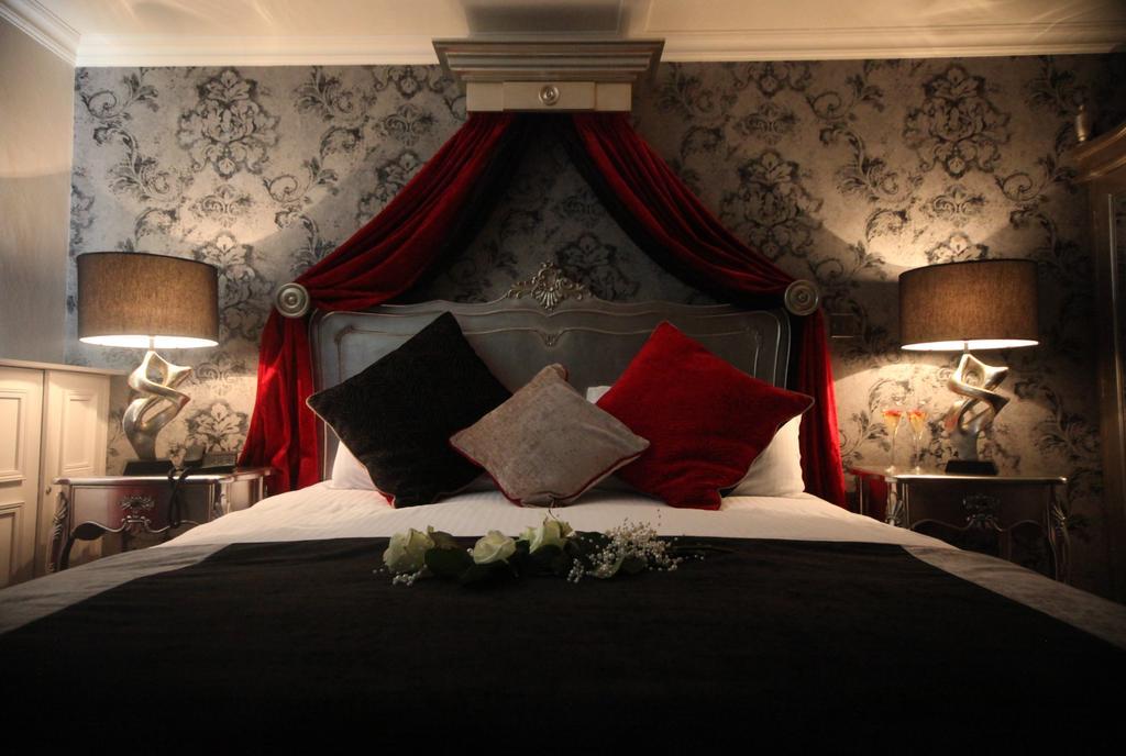 Greenvale Hotel คุกส์ทาวน์ ห้อง รูปภาพ