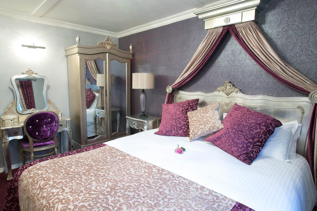 Greenvale Hotel คุกส์ทาวน์ ห้อง รูปภาพ